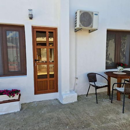 Apartments Kollari ウルツィニ エクステリア 写真