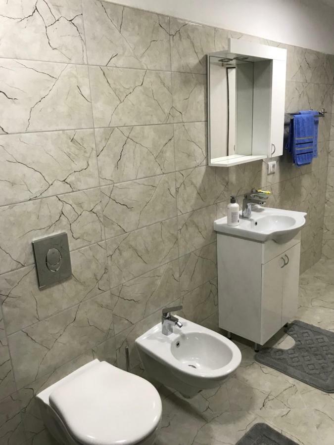 Apartments Kollari ウルツィニ エクステリア 写真